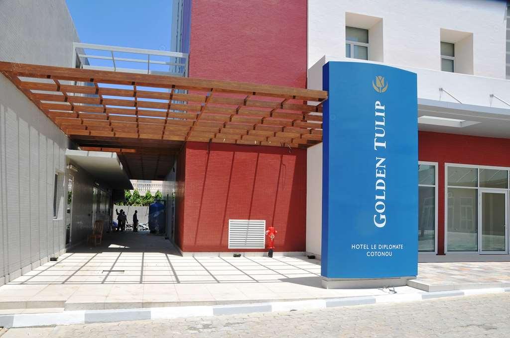 Golden Tulip Le Diplomate Hotel Cotonou Bagian luar foto