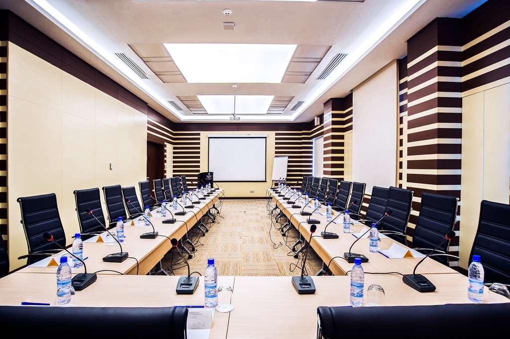 Golden Tulip Le Diplomate Hotel Cotonou Fasilitas foto