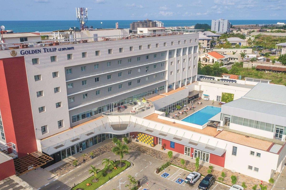 Golden Tulip Le Diplomate Hotel Cotonou Bagian luar foto
