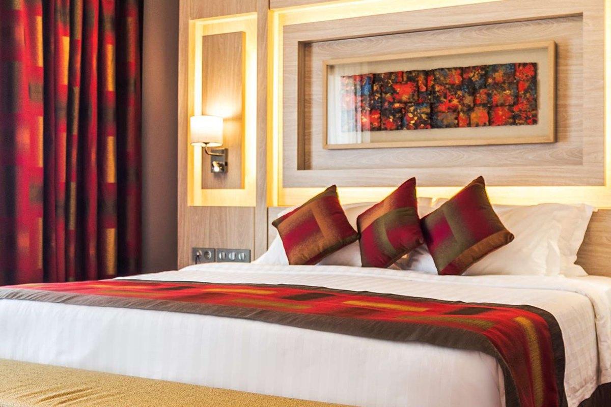 Golden Tulip Le Diplomate Hotel Cotonou Bagian luar foto