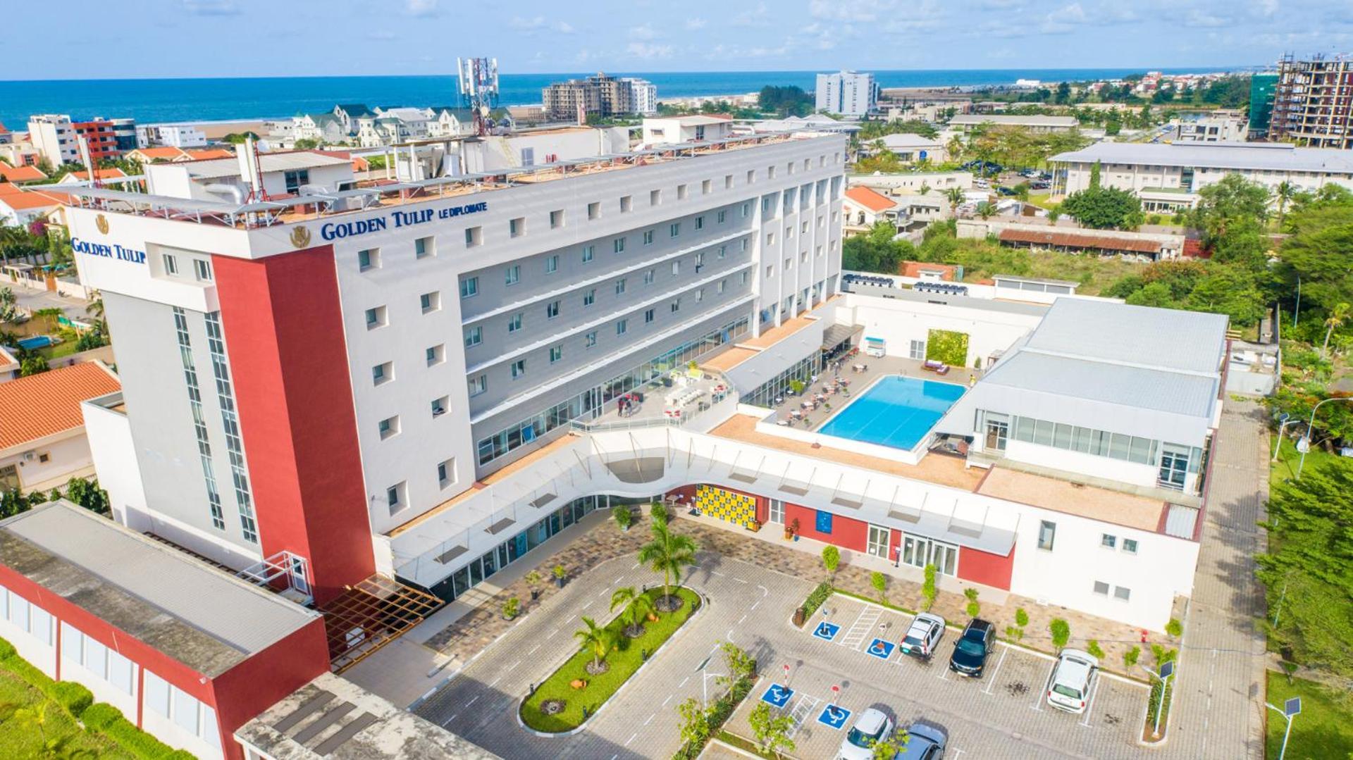 Golden Tulip Le Diplomate Hotel Cotonou Bagian luar foto