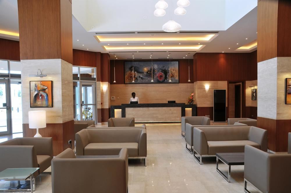 Golden Tulip Le Diplomate Hotel Cotonou Bagian luar foto